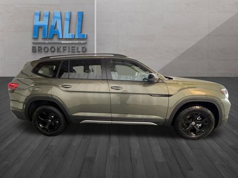 New 2026 Volkswagen Atlas Peak Edition AWD/4WD image 6