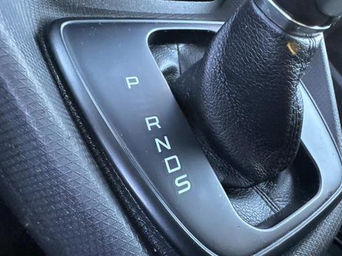 Used 2018 Ford Transit Connect XL image 40