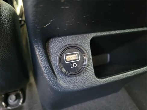 Used 2021 Kia Seltos EX image 13