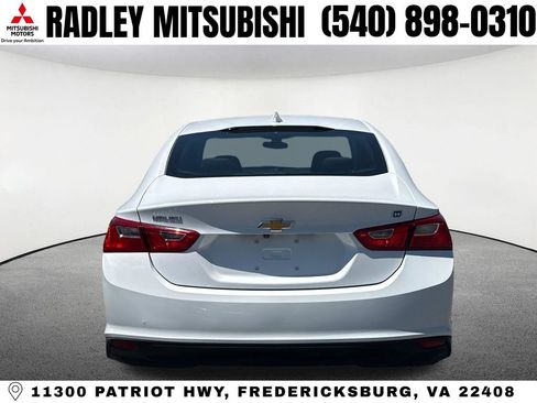 Used 2018 Chevrolet Malibu Hybrid FWD image 18