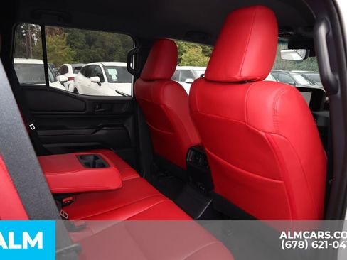 Used 2024 Toyota Land Cruiser image 23