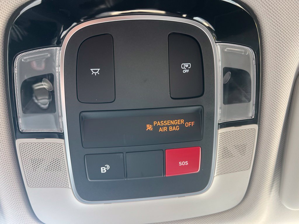 Used 2025 Hyundai Tucson SE AWD/4WD image 17