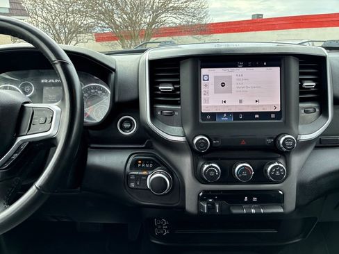 Used 2024 RAM 2500 Big Horn image 12