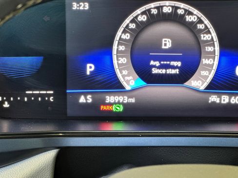 Used 2022 Volkswagen Taos SE image 27