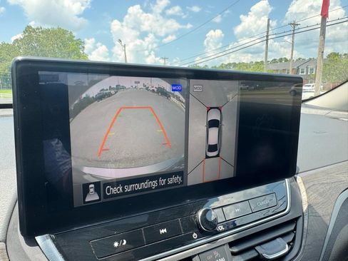 Used 2024 Nissan Altima 2.5 SL FWD image 27