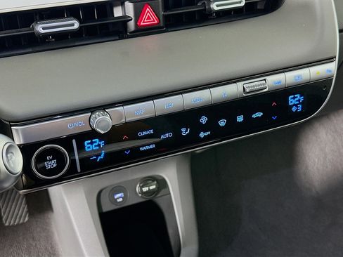 Used 2023 Hyundai Ioniq 5 SE image 24