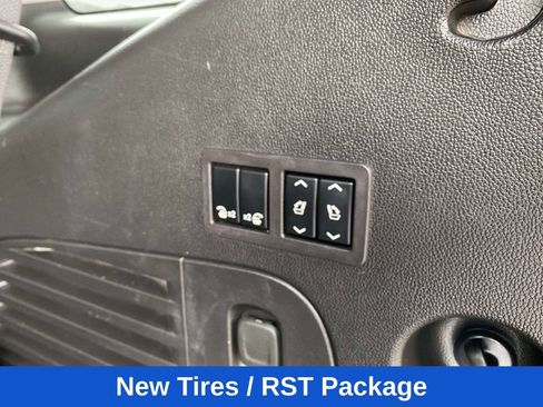 Used 2019 Chevrolet Tahoe Premier w/ RST 6.2L Performance Edition AWD/4WD image 7