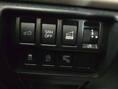 Used 2022 Subaru Forester Limited image 38