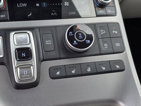 Used 2023 Hyundai Palisade Calligraphy image 26