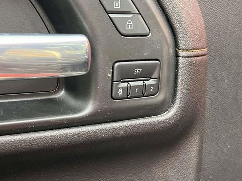 Used 2022 GMC Sierra 1500 AT4 w/ AT4 Premium Package image 17