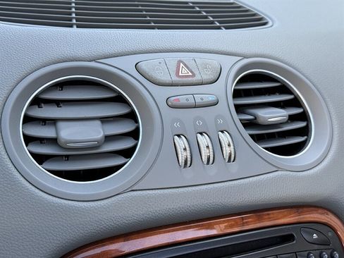 Used 2003 Mercedes-Benz SL 500 image 47