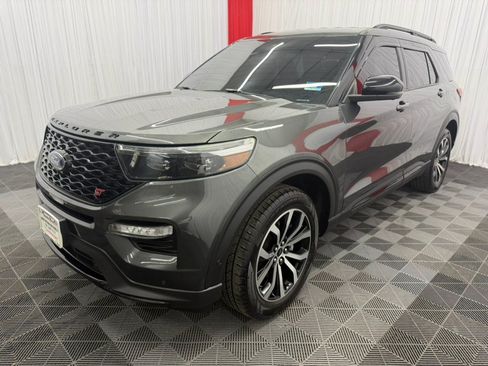 Used 2020 Ford Explorer ST w/ Premium Technology Package AWD/4WD image 3