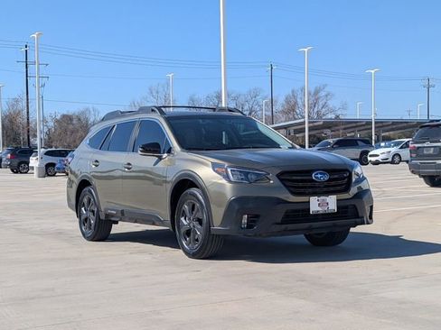 Certified 2022 Subaru Outback Onyx Edition XT image 7