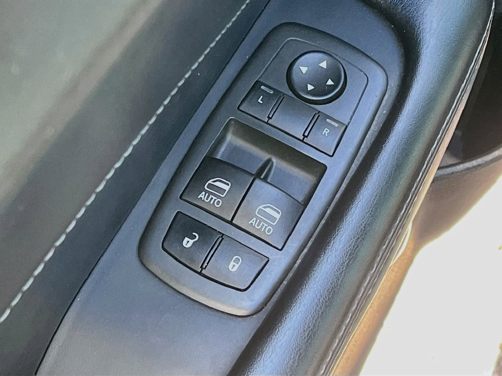 Used 2022 Dodge Challenger R/T w/ Plus Package RWD image 17