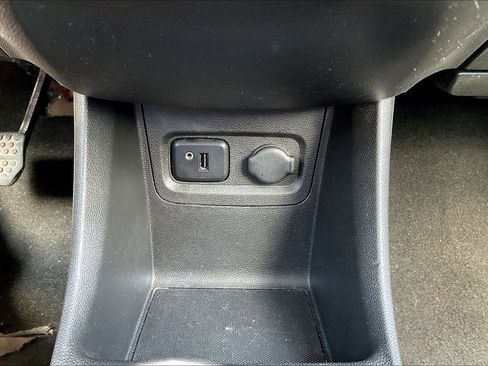 Used 2018 Chevrolet Spark LT image 24