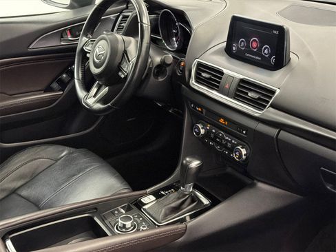Used 2017 MAZDA MAZDA3 Grand Touring w/ Premium Equipment Package image 9