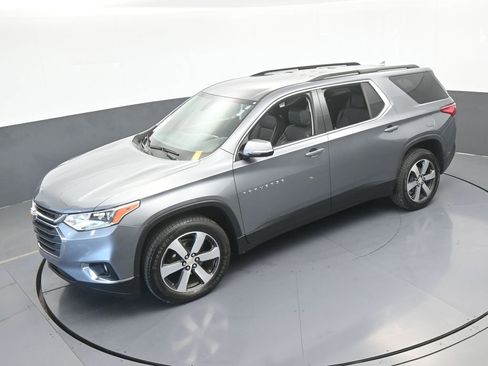 Used 2020 Chevrolet Traverse LT w/ LT Premium Package image 62