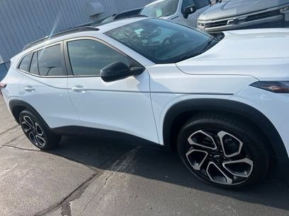 Used 2024 Chevrolet Trax RS w/ Sunroof Package
