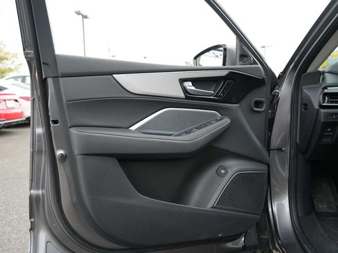 Certified 2026 Acura MDX SH-AWD image 16