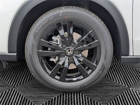 New 2026 Honda HR-V Sport image 9