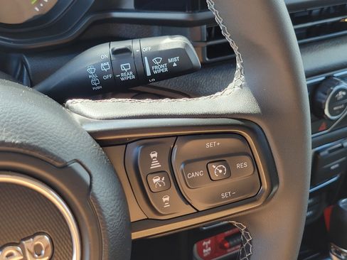 Used 2025 Jeep Wrangler Unlimited Sport S 4xe image 12