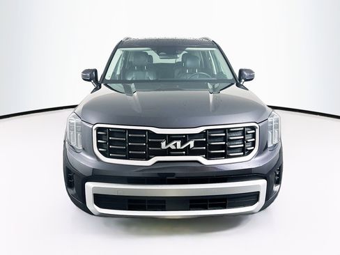 Used 2025 Kia Telluride S FWD image 2
