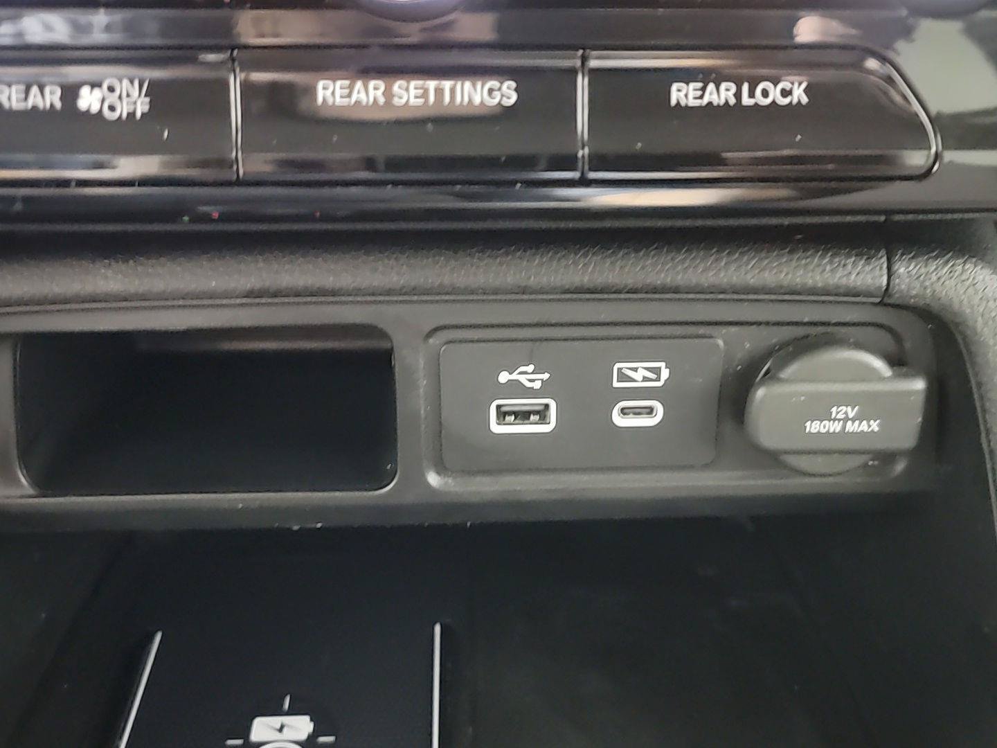 Certified 2025 Honda Pilot EX-L image 32