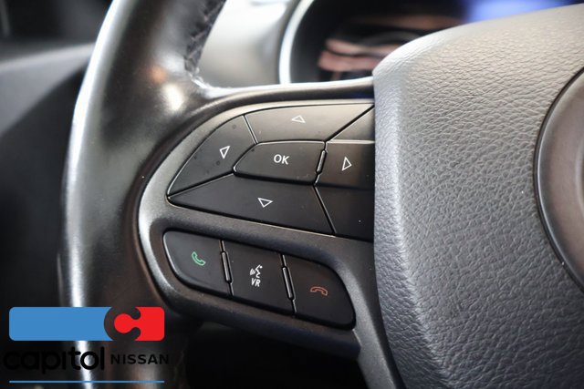 Used 2020 Jeep Cherokee Trailhawk w/ Cold Weather Group AWD/4WD image 17