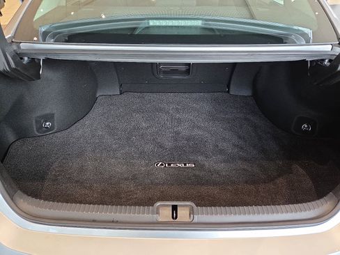 Used 2023 Lexus ES 250 w/ Premium Package image 28