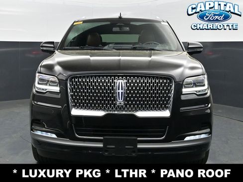 Used 2024 Lincoln Navigator L Reserve image 3