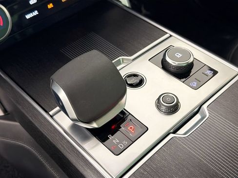 Certified 2023 Land Rover Range Rover First Edition AWD/4WD image 17
