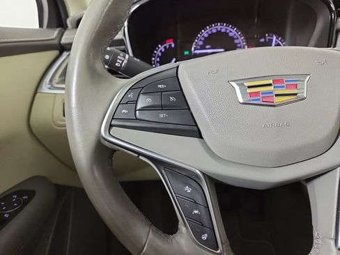 Used 2018 Cadillac XT5 Luxury w/ Driver Awareness Package FWD image 23