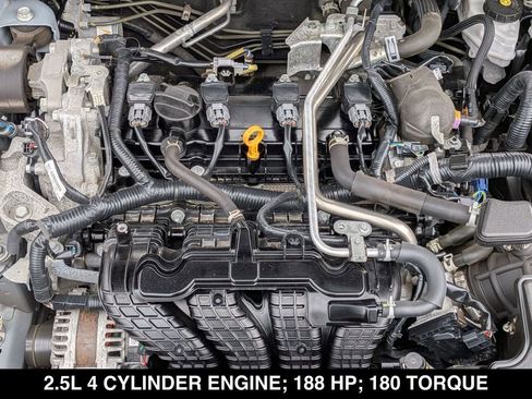 Used 2024 Nissan Altima 2.5 SV FWD image 18