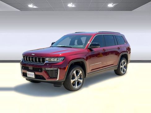 New 2026 Jeep Grand Cherokee L Limited AWD/4WD image 1