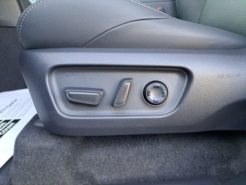 New 2025 Toyota 4Runner Limited image 18