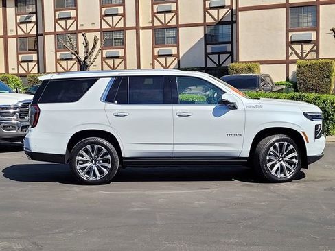 New 2026 Chevrolet Tahoe High Country image 3