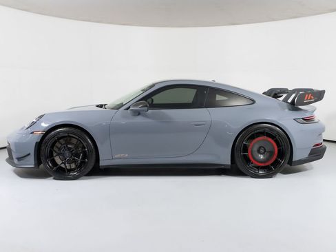 Used 2023 Porsche 911 GT3 RWD image 3
