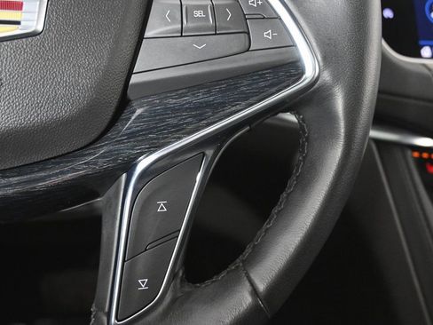 Used 2022 Cadillac XT5 Premium Luxury image 42