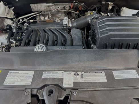 Used 2021 Volkswagen Atlas SE w/ Towing Package AWD/4WD image 31