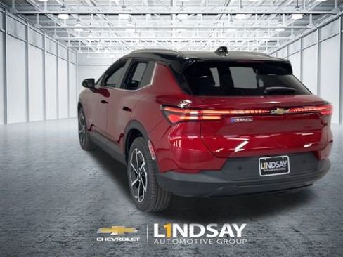 New 2026 Chevrolet Equinox EV LT FWD image 8