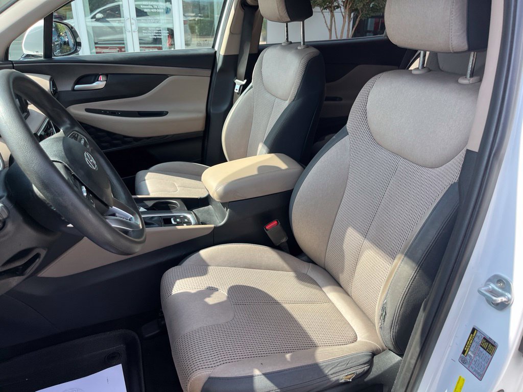 Used 2019 Hyundai Santa Fe SEL FWD image 4