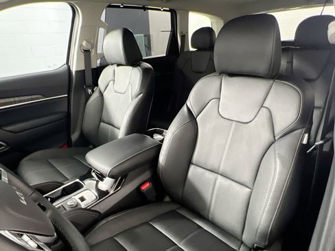 New 2025 Kia Telluride EX image 14