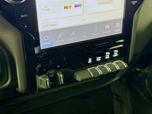 Used 2025 RAM 2500 Big Horn image 15