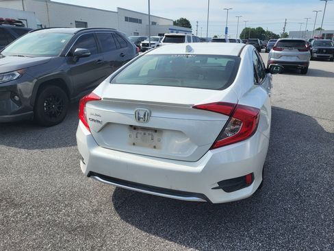 Used 2019 Honda Civic EX image 5