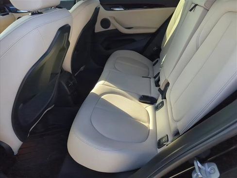 Used 2022 BMW X2 sDrive28i w/ Convenience Package image 23