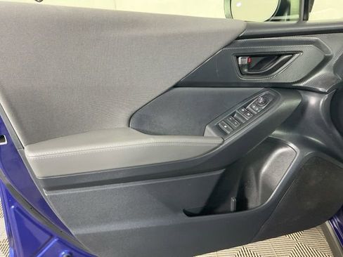 Used 2024 Subaru Crosstrek 2.0i Premium image 13