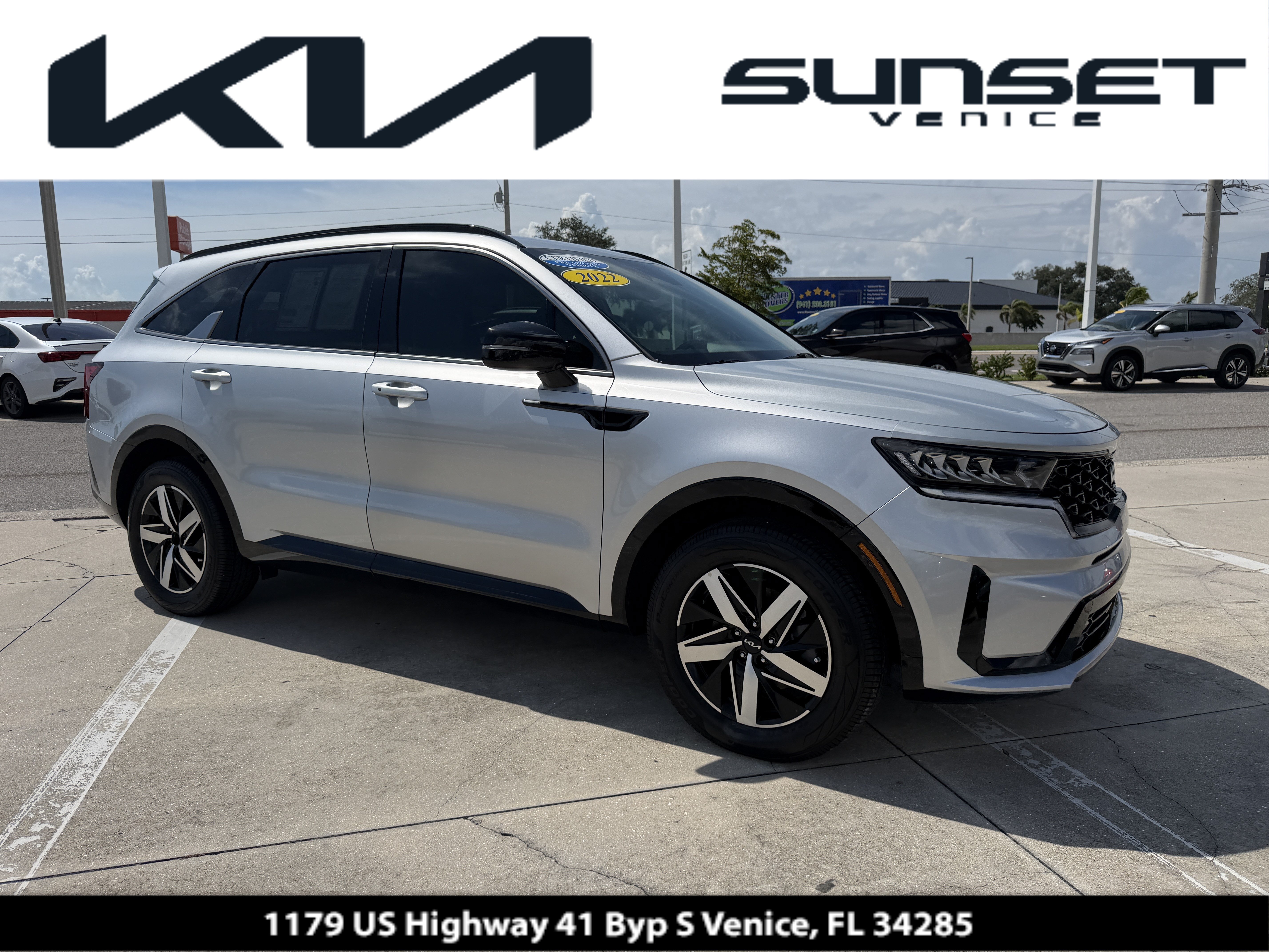 Used 2022 Kia Sorento EX FWD image 1