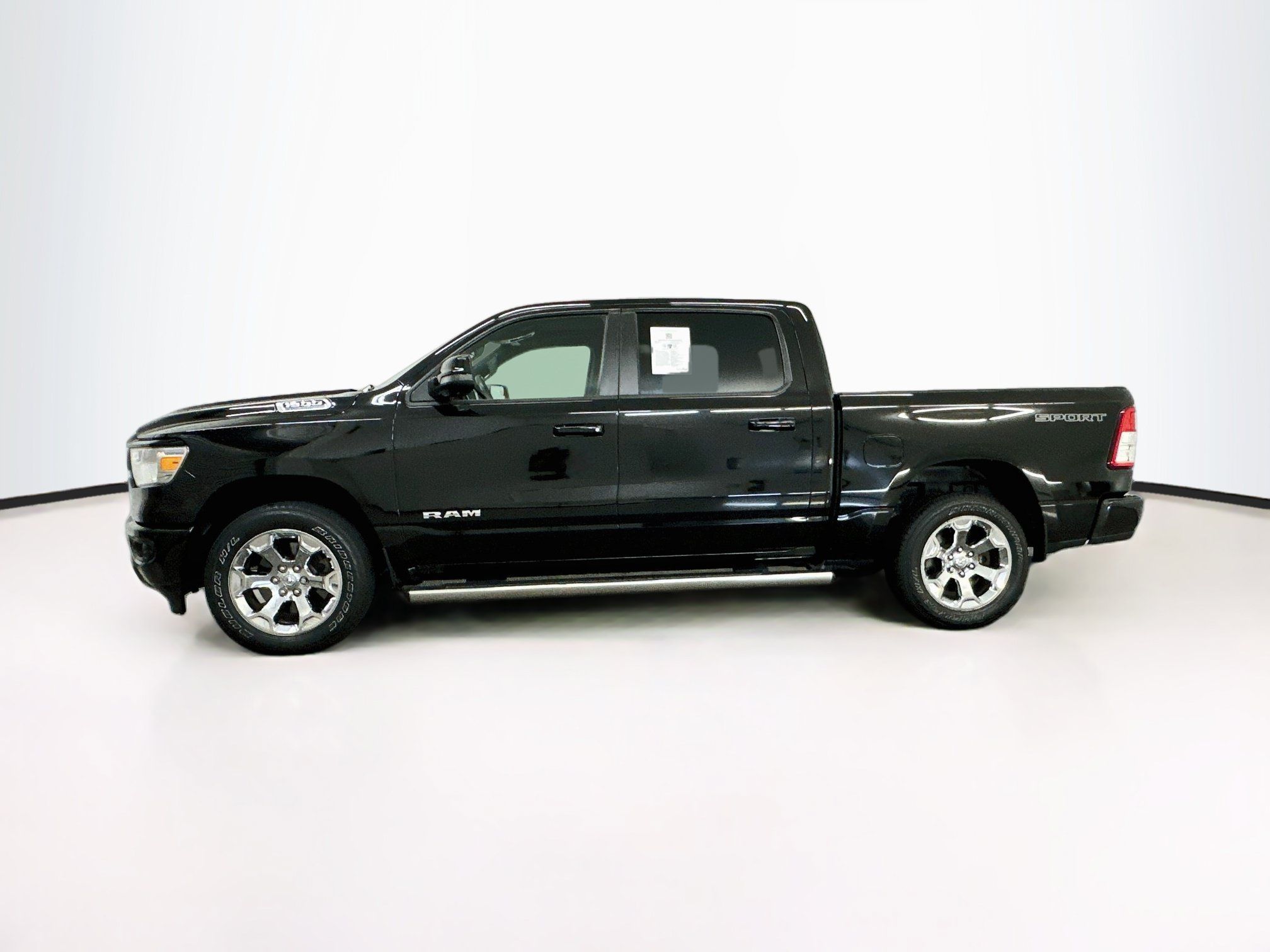 Used 2023 RAM 1500 Big Horn AWD/4WD image 4