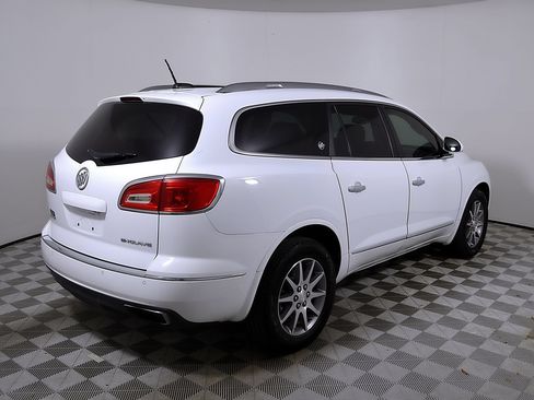 Used 2017 Buick Enclave Leather FWD image 8