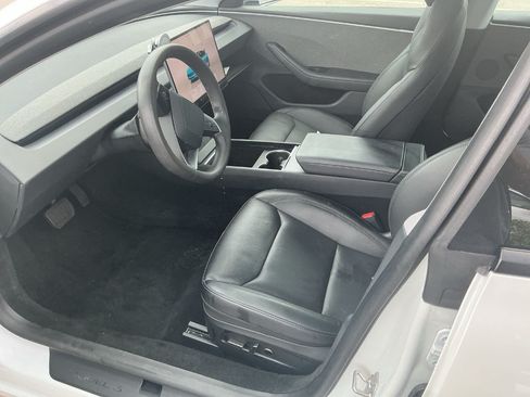 Used 2024 Tesla Model 3 Standard Range RWD image 3